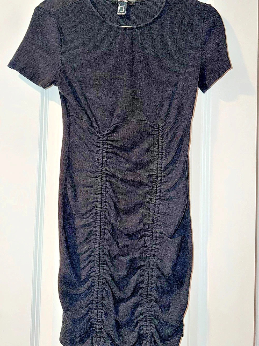 Forever 21 Ribbed Short Sleeve Ruched Side Bodycon Mini Dress Black
